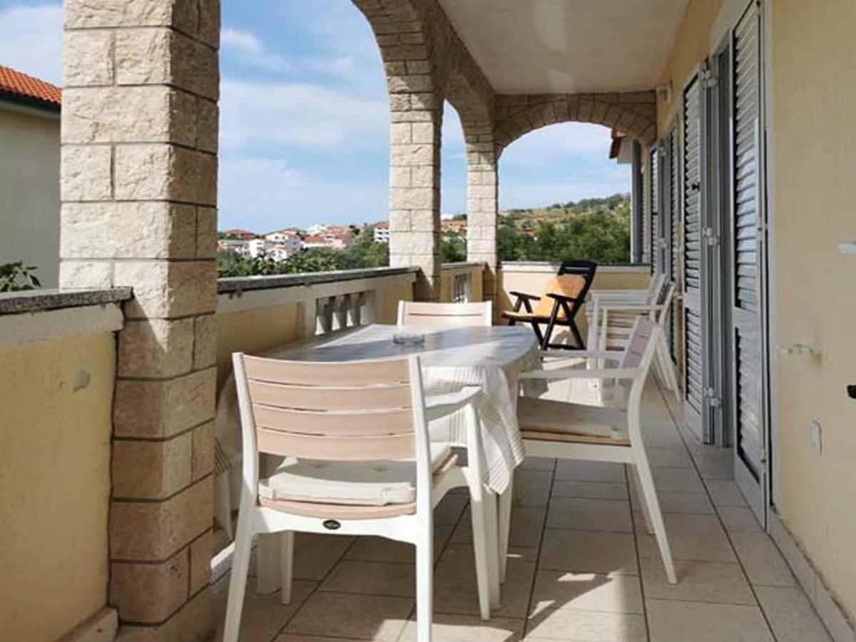 Apartments Miranda Lopar Εξωτερικό φωτογραφία