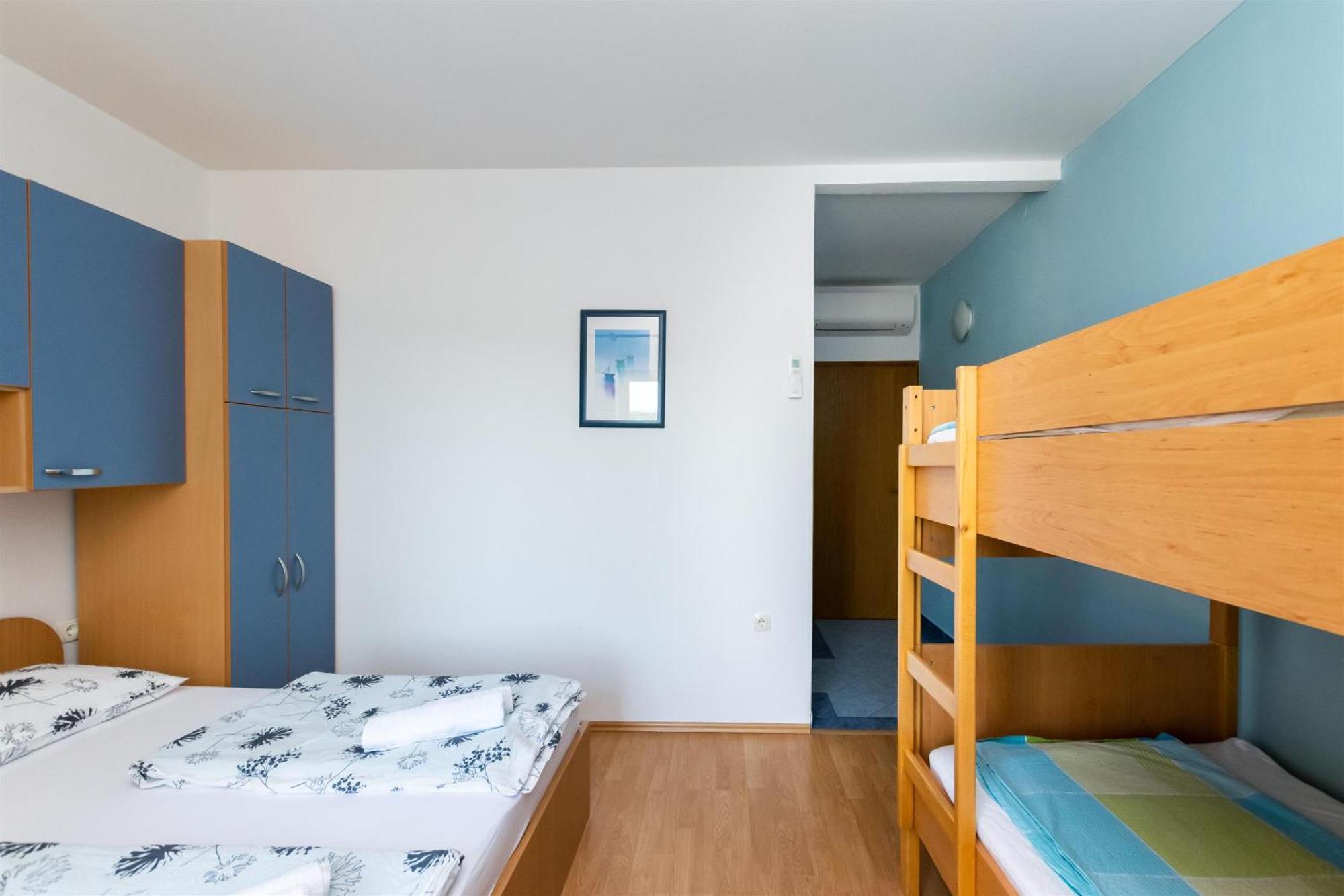 Apartments Miranda Lopar Εξωτερικό φωτογραφία