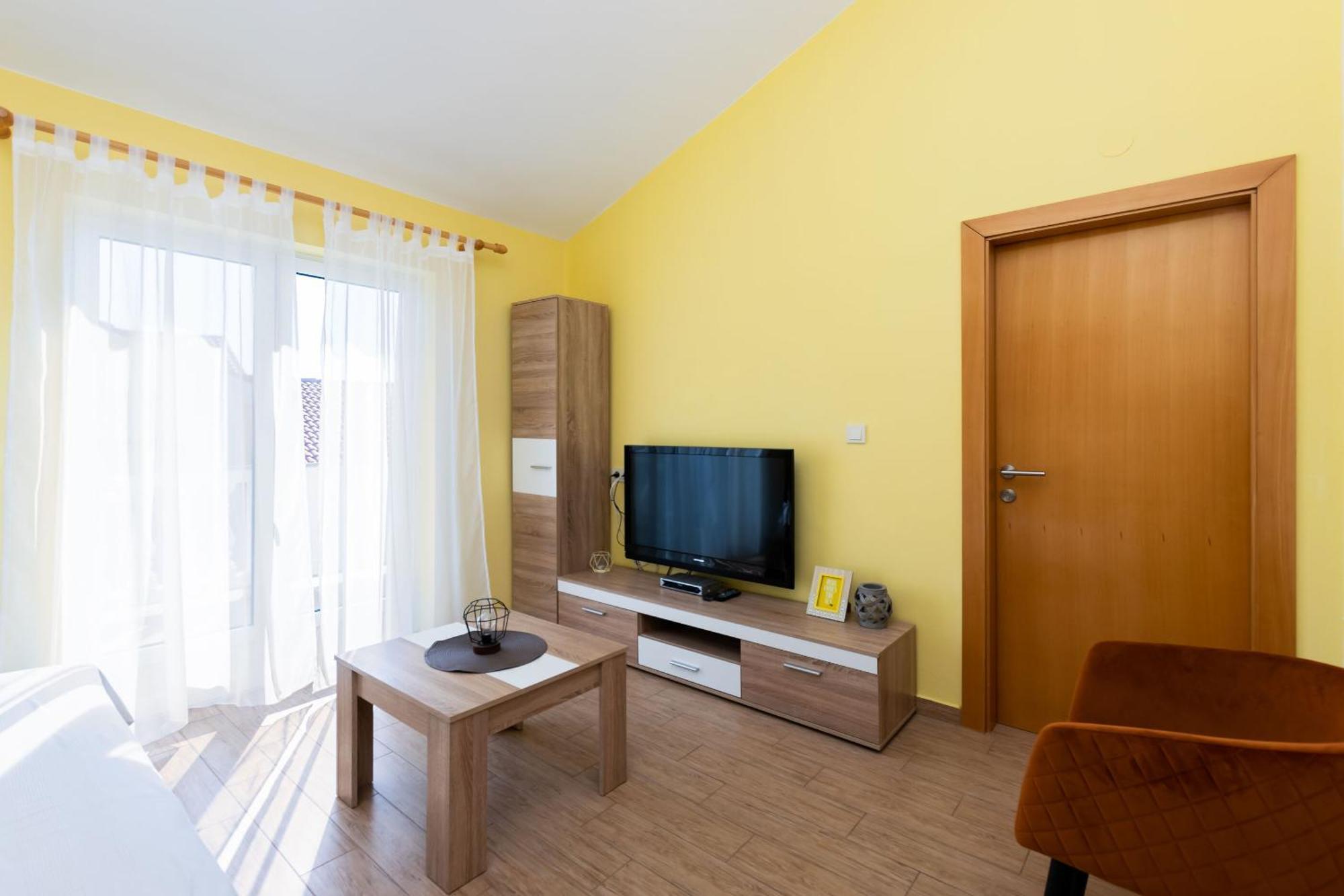 Apartments Miranda Lopar Εξωτερικό φωτογραφία